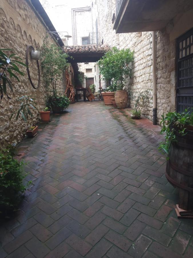 Casa Porta San Francesco Bed & Breakfast Alatri Екстериор снимка
